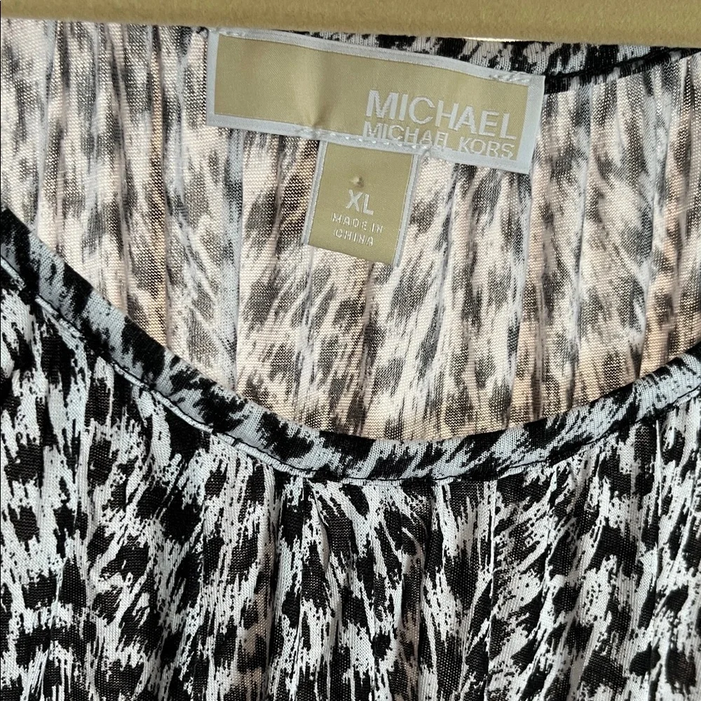Michael Kors sophisticated blouse